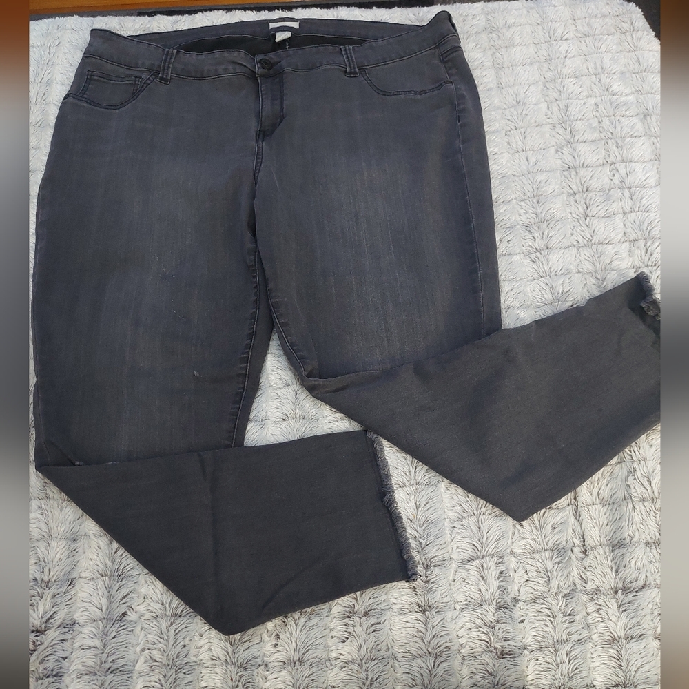 Blue Asphalt ankle jeggings size‎ 3x light black distressed knees
